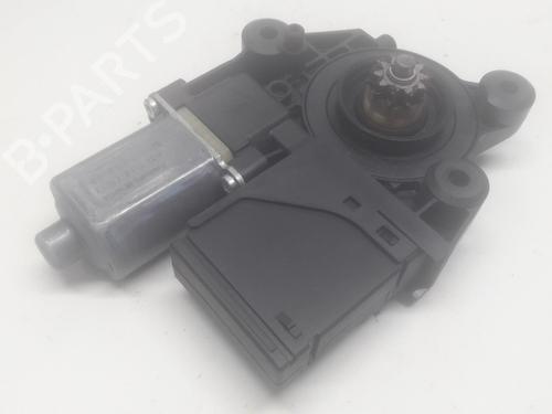 Used Electronic module RENAULT MEGANE III Grandtour (KZ0/1) 1.5 dCi (KZ09, KZ0D, KZ1G, KZ29, KZ14, KZ1W, KZ10, KZ1F,... (110 hp) 13154371