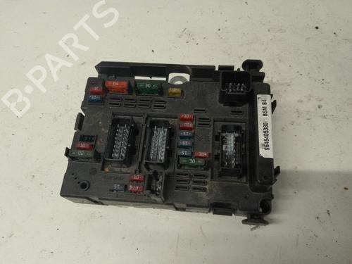 Used Fuse box Fuse box PEUGEOT 307 (3A/C) 1.6 16V (109 hp) 32035786 32035786