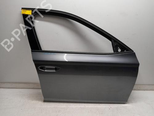Porte avant droite SKODA OCTAVIA IV Combi (NX5, PV5) 2.0 TDi (116 hp) 33185177