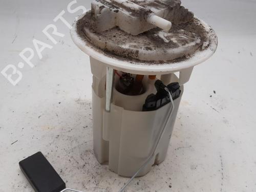 Used Fuel pump Fuel pump 11958431 11958431