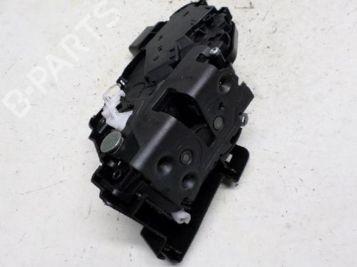 Used Front left lock VOLVO C30 (533) 2.0 D (136 hp) 13151048