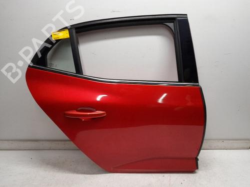 right-rear-door-renault-megane-iv-hatchback-b9amn_-2015-40023948 main image