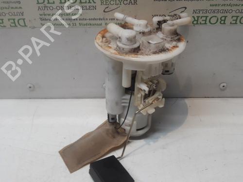 Used Fuel pump SUZUKI ALTO VI (FF) 1.1 (RF410) (63 hp) 11075406