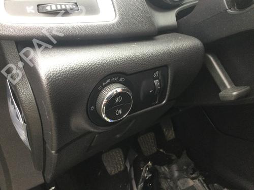 Used Headlight switch OPEL ASTRA J (P10) 1.6 Turbo (68) (180 hp) 31150657