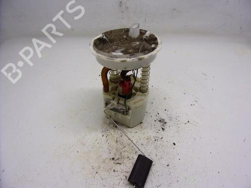 Used Fuel pump FORD FIESTA V (JH_, JD_) 1.25 16V (70 hp) 11067212