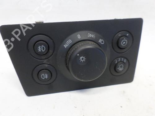 Used Headlight switch OPEL ZAFIRA / ZAFIRA FAMILY B (A05) 1.9 CDTI (M75) (120 hp) 11066297