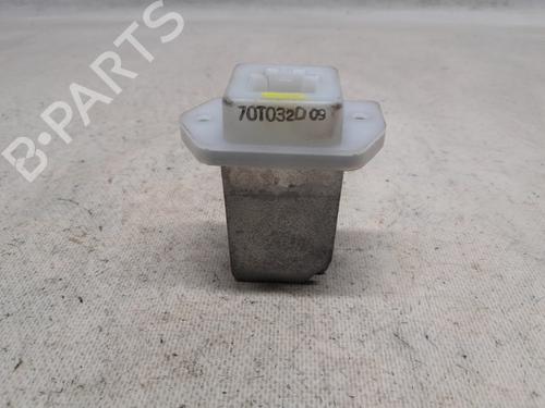 Used Heater resistor NISSAN JUKE (F15) 1.6 (117 hp) 28827878