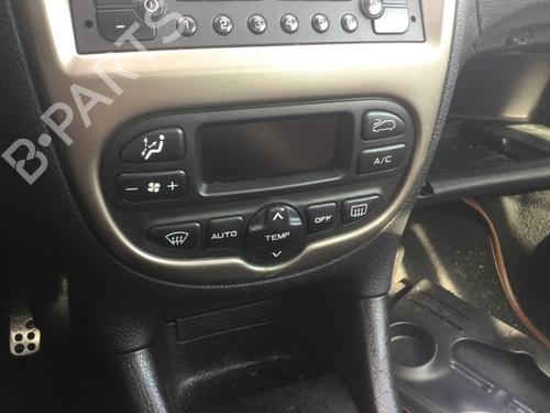 Commande Chauffage PEUGEOT 206 CC (2D) 1.6 16V (2DNFUF, 2DNFUR) (109 hp) 30378390