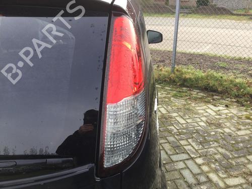 Used Right taillight Right taillight 18846549 18846549