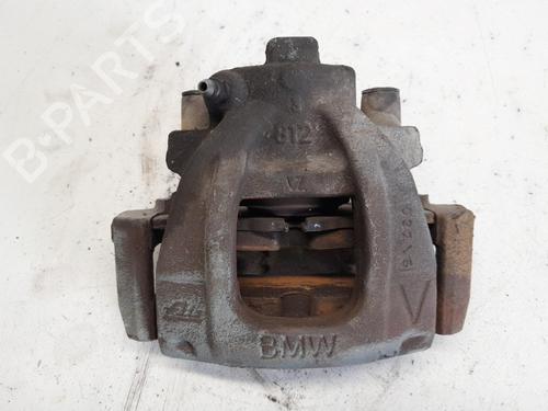 Used Right front brake caliper Right front brake caliper 18912280 18912280
