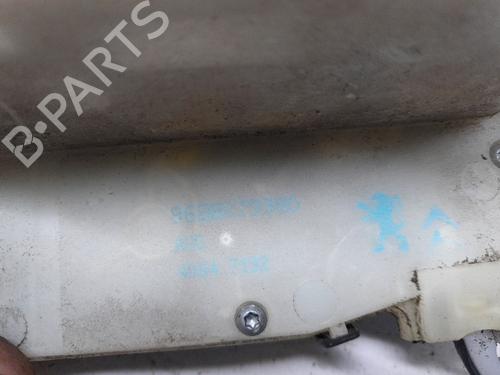 Front right lock PEUGEOT 208 I (CA_, CC_) 1.2 VTI 82 | BP18852271C97 