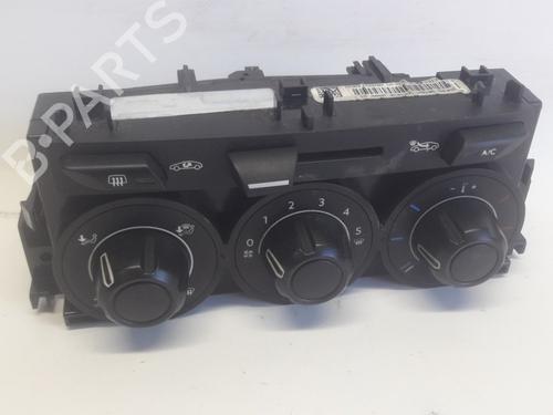 Used Climate control CITROËN C3 II (SC_) 1.4 (73 hp) 11077056