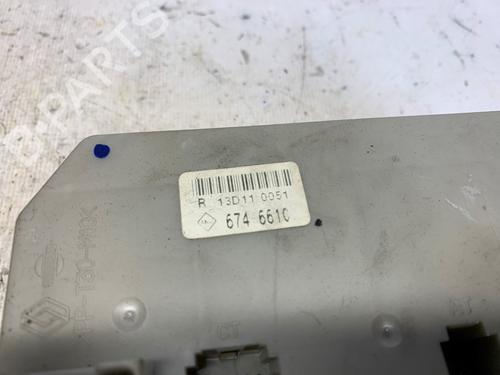 Fuse box RENAULT CLIO III (BR0/1, CR0/1) 1.2 16V (BR0R, BR1D, BR1L, CR0R) | BP36394209E1 - Image 3