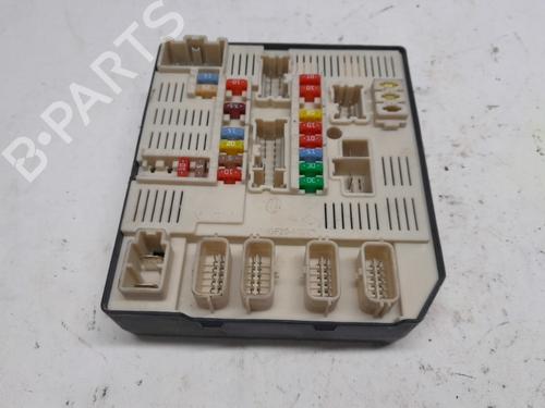 Used Fuse box Fuse box RENAULT LAGUNA III Grandtour (KT0/1) 2.0 16V (KT0F, KT0W) (140 hp) 34042259 34042259