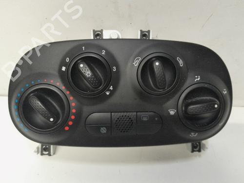 climate-control-fiat-500-312_-2007-32035898 main image