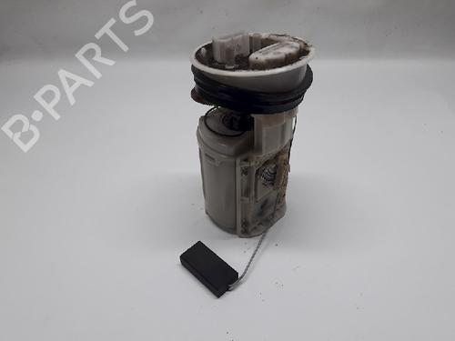 Used Fuel pump VW POLO III (6N1) 75 1.6 (75 hp) 11071005