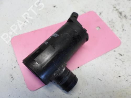 Used Washer pump Washer pump 13151482 13151482