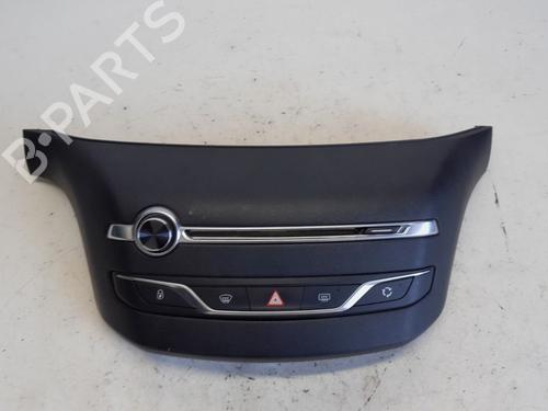 Used Switch Switch PEUGEOT 308 SW II (LC_, LJ_, LR_, LX_, L4_) 1.6 BlueHDi 120 (120 hp) 13659428 13659428
