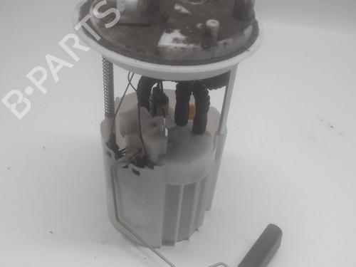 Used Fuel pump FIAT GRANDE PUNTO (199_) 1.2 (65 hp) 11080929