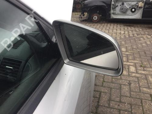 Retrovisor derecho AUDI A4 B6 (8E2) 2.4 (170 hp) 21071468