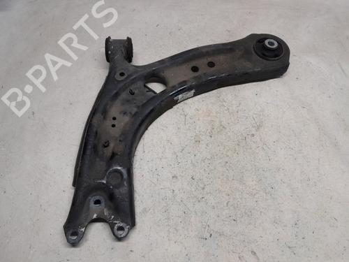 Used Left front suspension arm Left front suspension arm VW T-ROC (A11, D11) 1.5 TSI (150 hp) 30264200 30264200