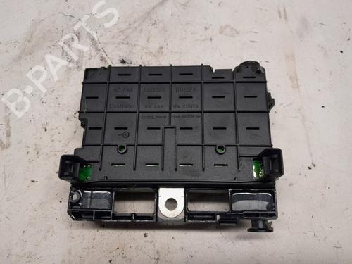 Fuse box PEUGEOT 206 CC (2D) 1.6 16V (2DNFUF, 2DNFUR) | BP23983870E1 - Image 2