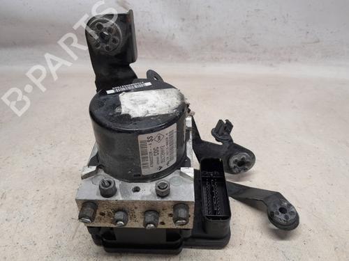 Pompe ABS RENAULT MEGANE III Grandtour (KZ0/1) 1.5 dCi (KZ09, KZ0D, KZ1G, KZ29, KZ14, KZ1W, KZ10, KZ1F,... (110 hp) 30264127