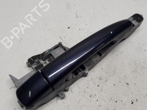 Used Front right exterior door handle Front right exterior door handle 11070197 11070197