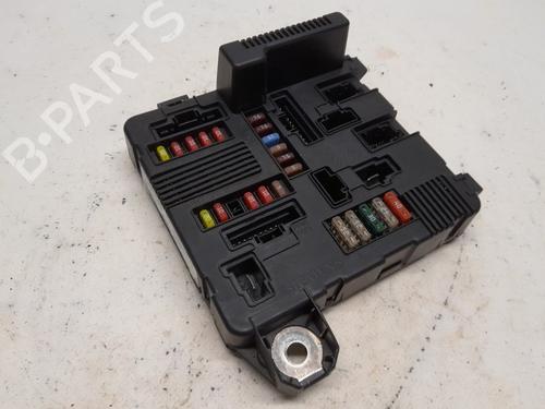 Used Fuse box RENAULT SCÉNIC II (JM0/1_) 1.6 16V (JM1R) (112 hp) 11824573