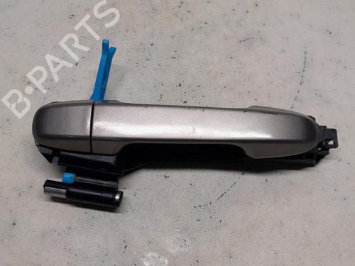 Used Rear left exterior door handle TOYOTA YARIS (_P13_) 1.5 Hybrid (NHP130_) (101 hp) 15794314