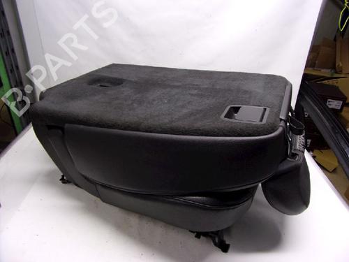 Used Rear seat Rear seat 11066681 11066681