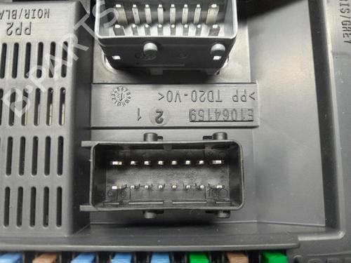 Fuse box PEUGEOT 208 I (CA_, CC_) 1.2 VTI 82 | BP20484551E1 