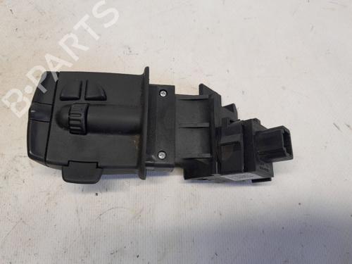 Steering wheel controls RENAULT SCÉNIC III (JZ0/1_) 1.4 16V (JZ0F, JZ1V) | BP30264077E15