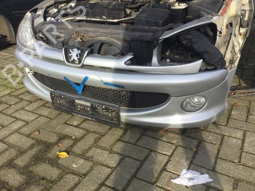 Foran støtfanger PEUGEOT 206 CC (2D) 1.6 16V (2DNFUF, 2DNFUR) (109 hp) 30830990