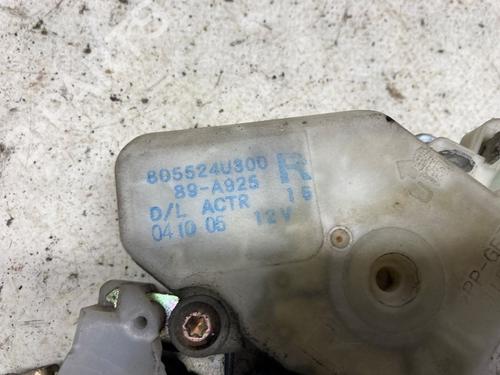 Rear right lock NISSAN X-TRAIL I (T30) 2.2 dCi 4x4 | BP18846889C99 