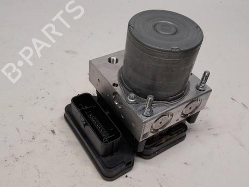 Used ABS pump RENAULT CLIO V (B7_) 1.0 TCe 90 (B7MT) (91 hp) 13721062