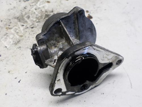 Used Vacuum pump RENAULT LAGUNA II Grandtour (KG0/1_) 1.9 dCi (KG0G) (120 hp) 13151056