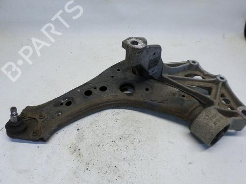 Venstre fortil bærearm Venstre fortil bærearm VW FOX Hatchback (5Z1, 5Z3, 5Z4) 1.2 (55 hp) 11066374 11066374