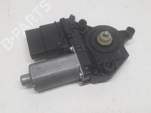 Used Electronic module VW GOLF VII (5G1, BQ1, BE1, BE2) 1.2 TSI (105 hp) 13154427