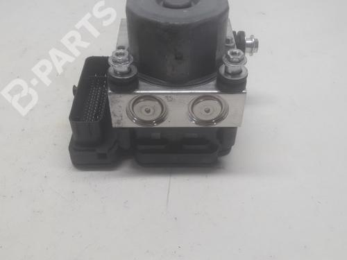 Used ABS pump ABS pump PEUGEOT 308 II (LB_, LP_, LW_, LH_, L3_) 2.0 GT BlueHDi 180 (181 hp) 11135945 11135945