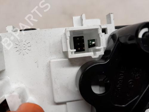 Climate control PEUGEOT 208 I (CA_, CC_) 1.2 VTi 68 / PureTech 68 | BP18850622I5 