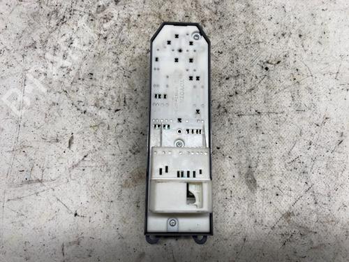 Switch TOYOTA RAV 4 III (_A3_) 2.2 D 4WD (ALA30_, ALA30R) | BP18846413I30 