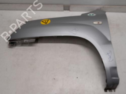 Used Left front fenders KIA SPORTAGE II (JE_, KM_) 2.0 i 16V (141 hp) 15837121