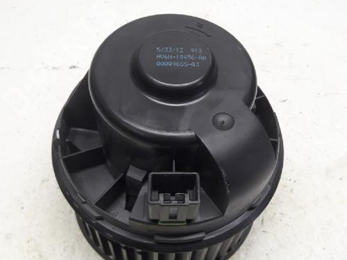 Used Heater blower motor VOLVO V40 Hatchback (525) D2 (114 hp) 11073809