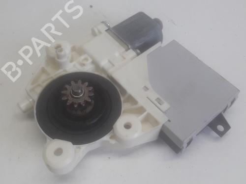 Used Electronic module Electronic module FORD FOCUS II (DA_, HCP, DP) 1.6 (100 hp) 13154458 13154458