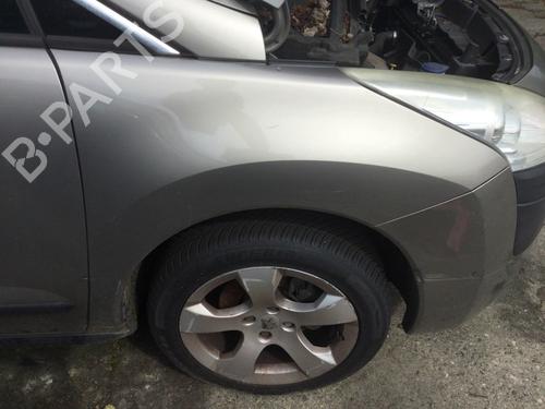 Used Right front fenders Right front fenders 36787704 36787704