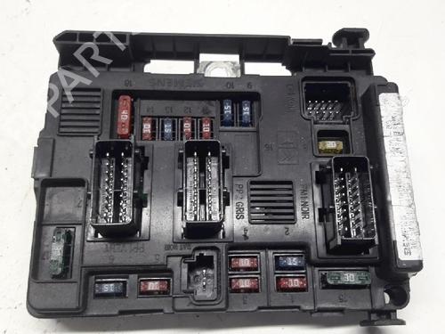 Used Fuse box Fuse box CITROËN C5 I (DC_) 1.8 16V (DC6FZB, DC6FZE) (115 hp) 11073164 11073164