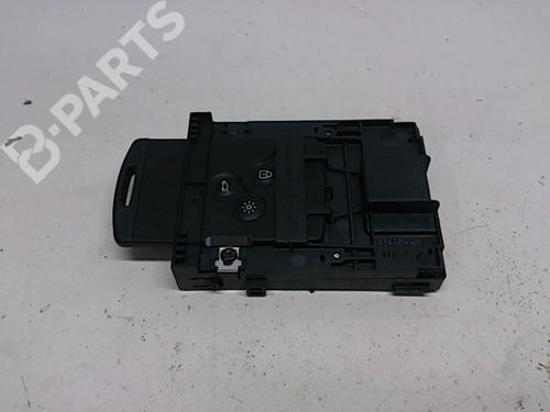 Used Card reader Card reader RENAULT MEGANE III Coupe (DZ0/1_) 1.6 dCi (DZ00, DZ12, DZ2A, DZ13) (130 hp) 11068749 11068749