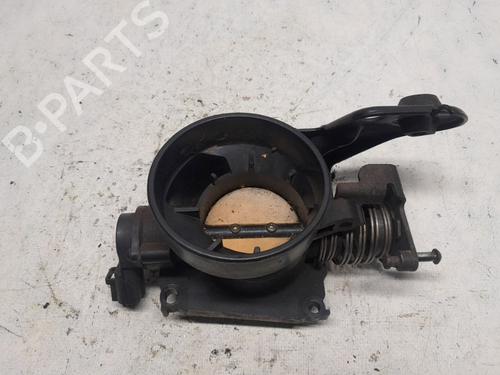 Used Throttle body FORD FOCUS I Turnier (DNW) 2.0 16V (131 hp) 21071541