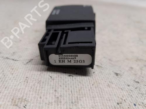 Steering wheel controls DACIA SANDERO II 1.5 dCi | BP30658471E15